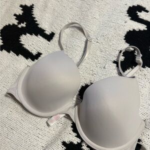 PINK Victoria's Secret Light Gray Bra
